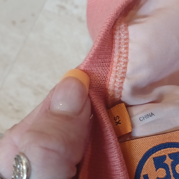 Unique Tory Burch Salmon Colored Crochet Cotton Knit Bermuda Shorts - Picture 5 of 10